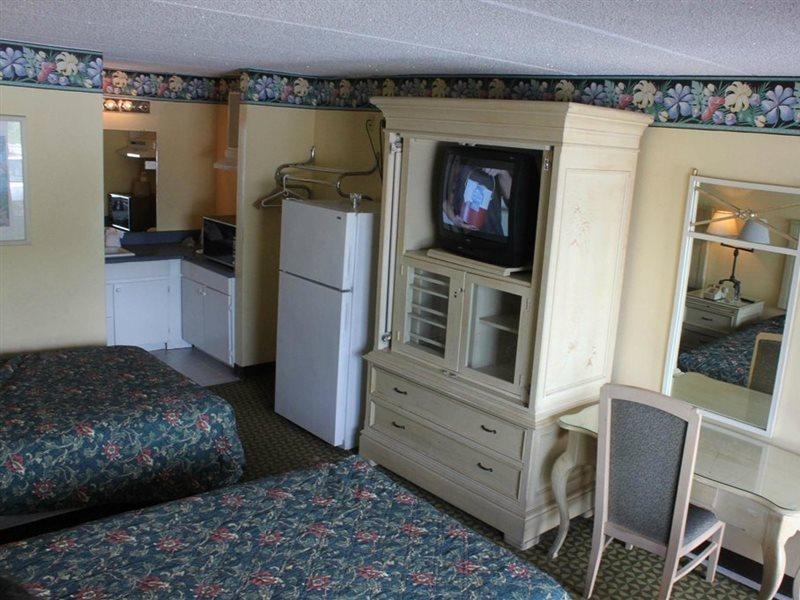 Sun Inn And Suites 基西米 外观 照片