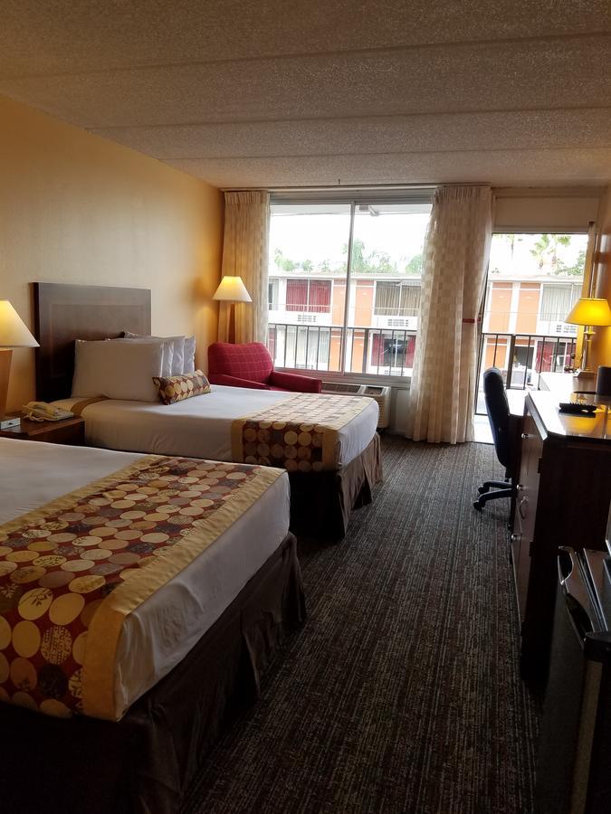Sun Inn And Suites 基西米 外观 照片